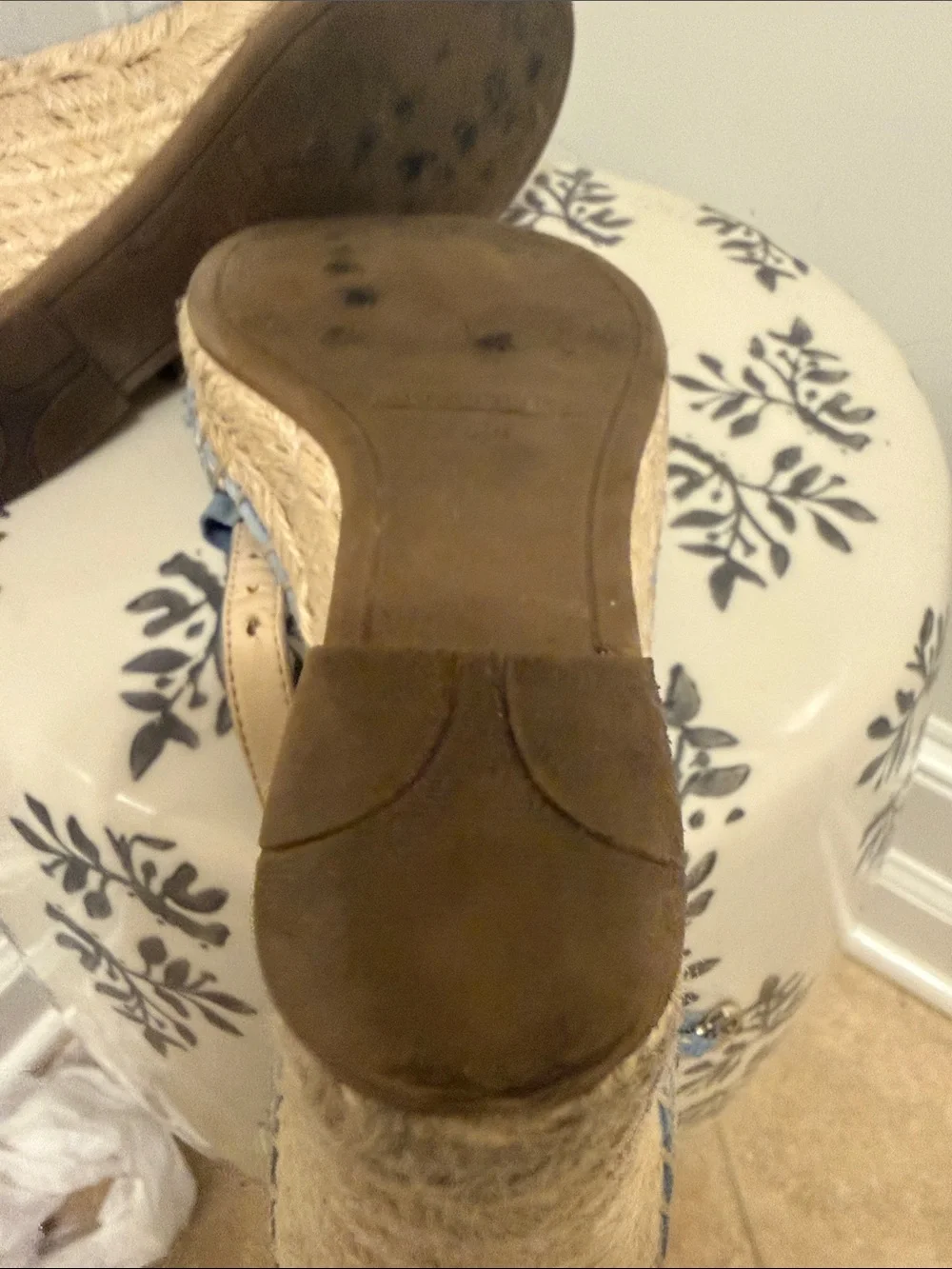 Marc Fisher pretty suede